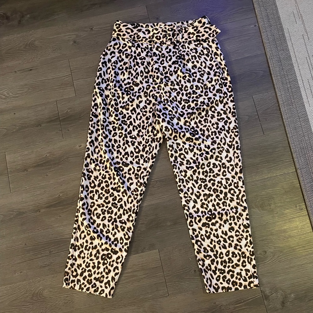 DO+BE Leopard High-Waist Pants